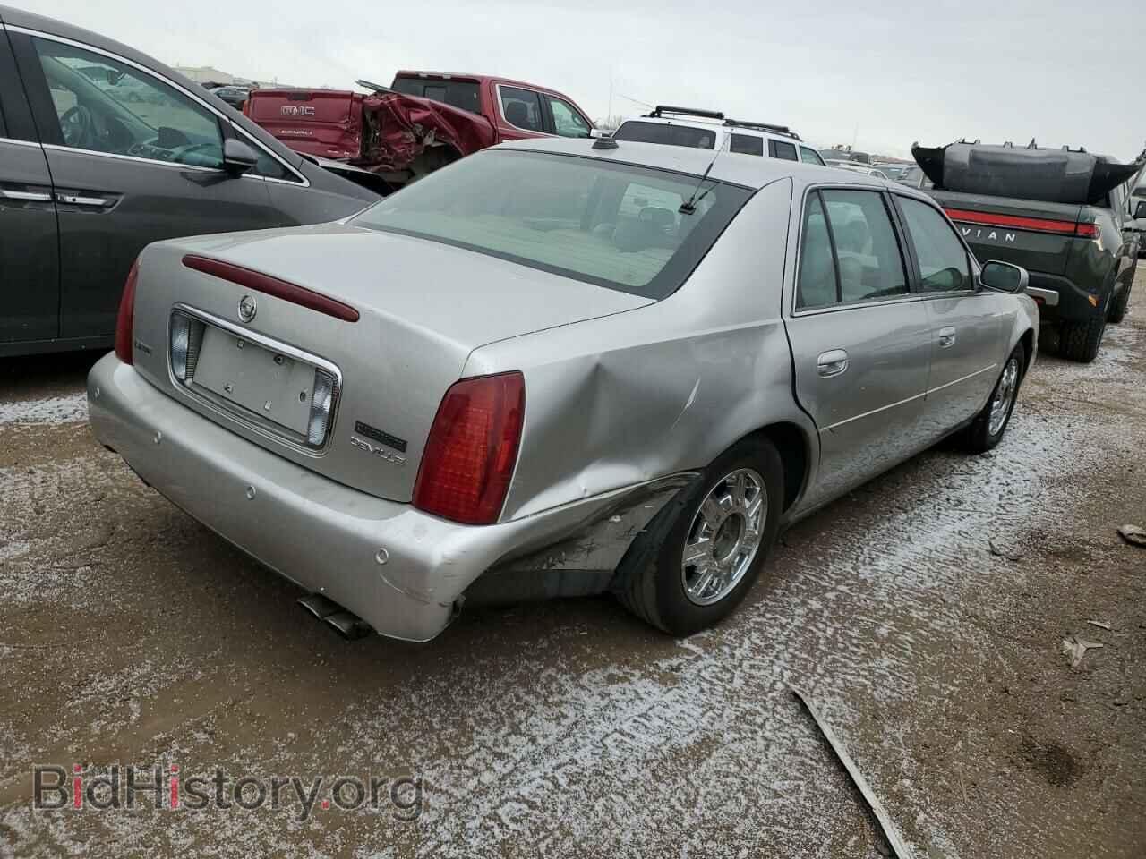 2004 CADILLAC DEVILLE - VIN: 1G6KD54Y34U206702 - Photo 3