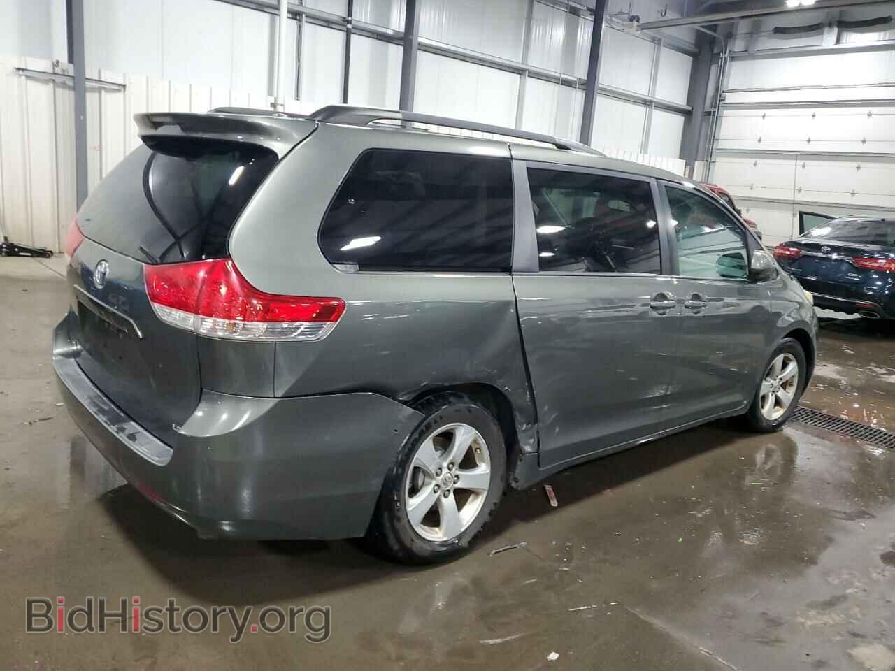 2012 TOYOTA All Models - VIN: 5TDKK3DC3CS252996 - Фото 3