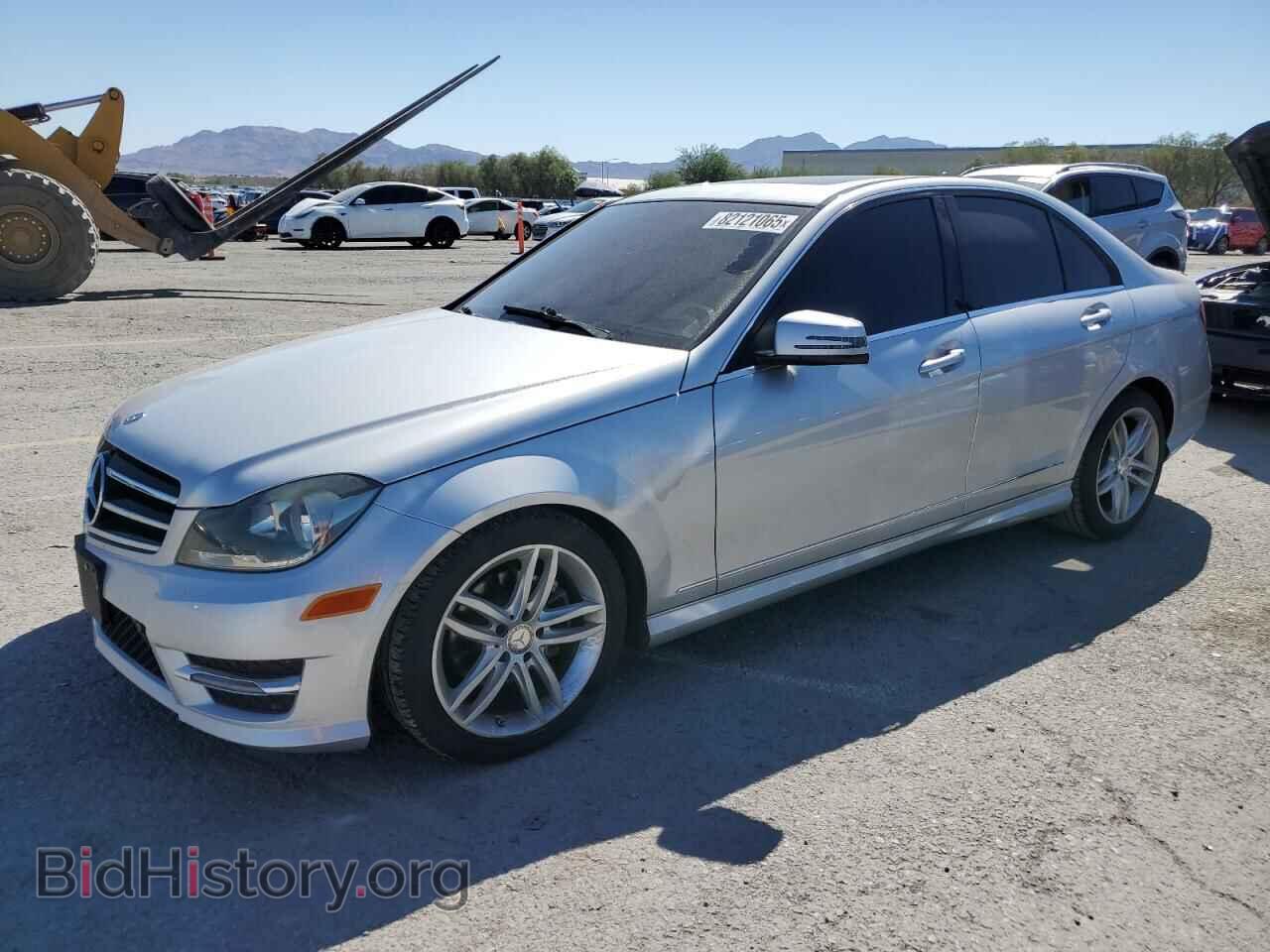 Фотография WDDGF4HB3EA964982 - MERCEDES-BENZ C-CLASS 2014