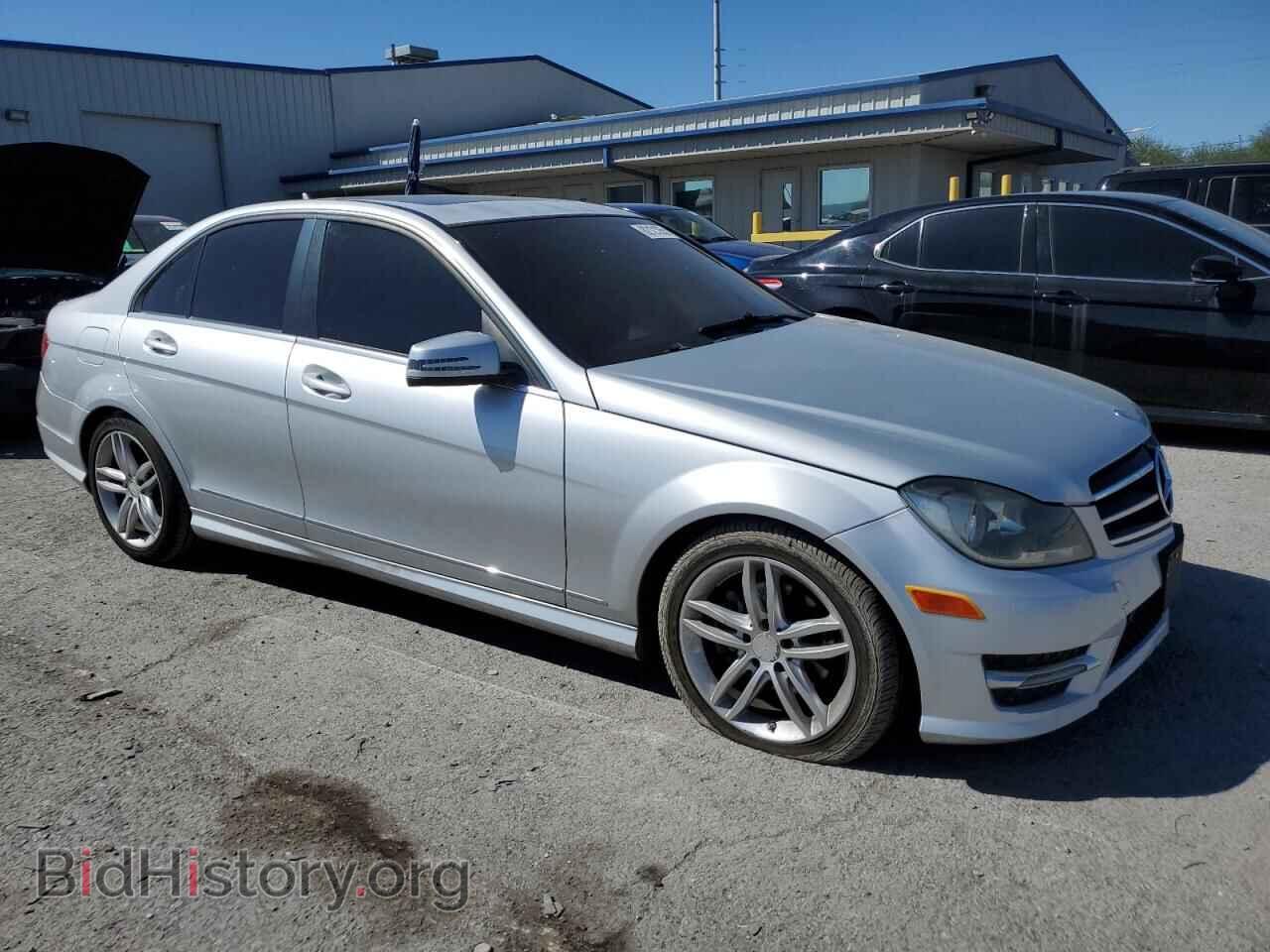 2014 MERCEDES-BENZ C-CLASS - VIN: WDDGF4HB3EA964982 - Фото 4