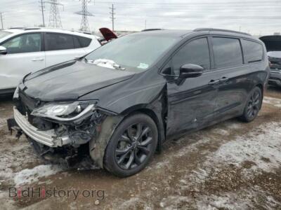 2018 Chrysler PACIFICA LIMITED, black — VIN 2C4RC1GG5JR247013, Copart