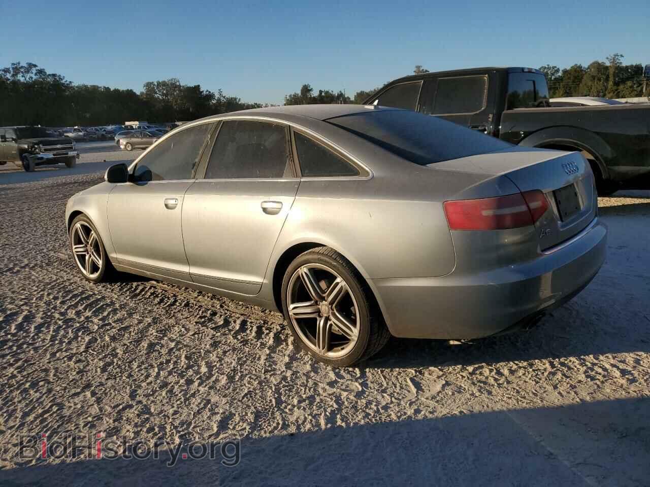 2010 AUDI A6 - VIN: WAUEKAFB5AN032894 - Фото 2
