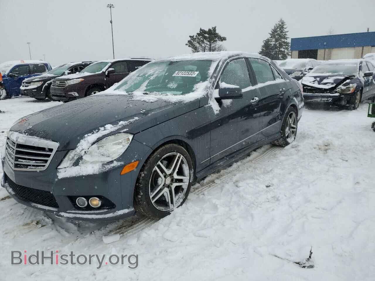 Photo WDDHF8HB2AA118106 - MERCEDES-BENZ E-CLASS 2010