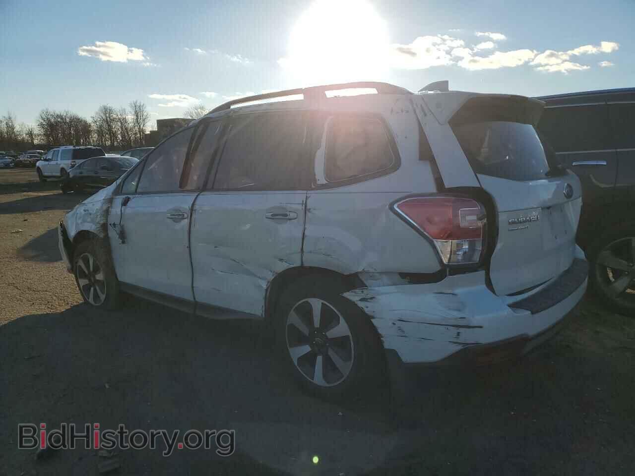 2017 SUBARU FORESTER - VIN: JF2SJAEC8HH472993 - Фото 2