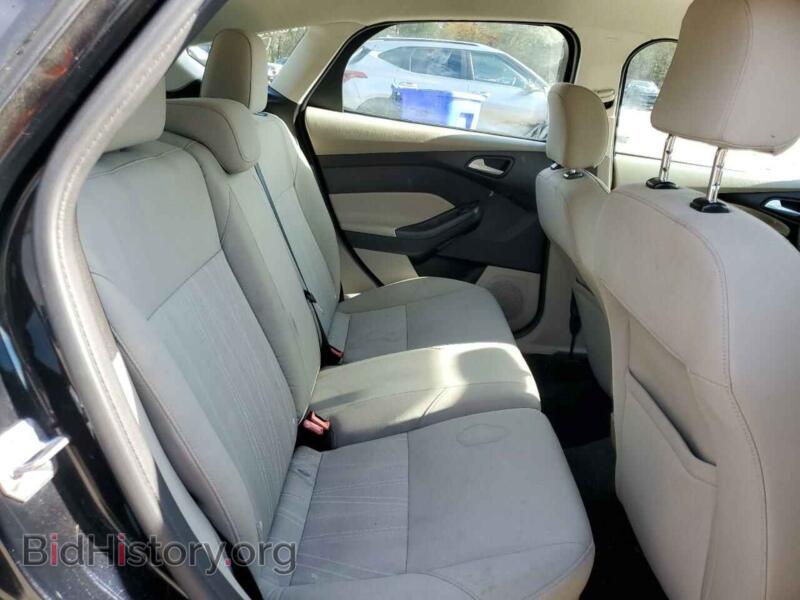 2017 Ford FOCUS (VIN 1FADP3K27HL259730) — photo 10 of 13