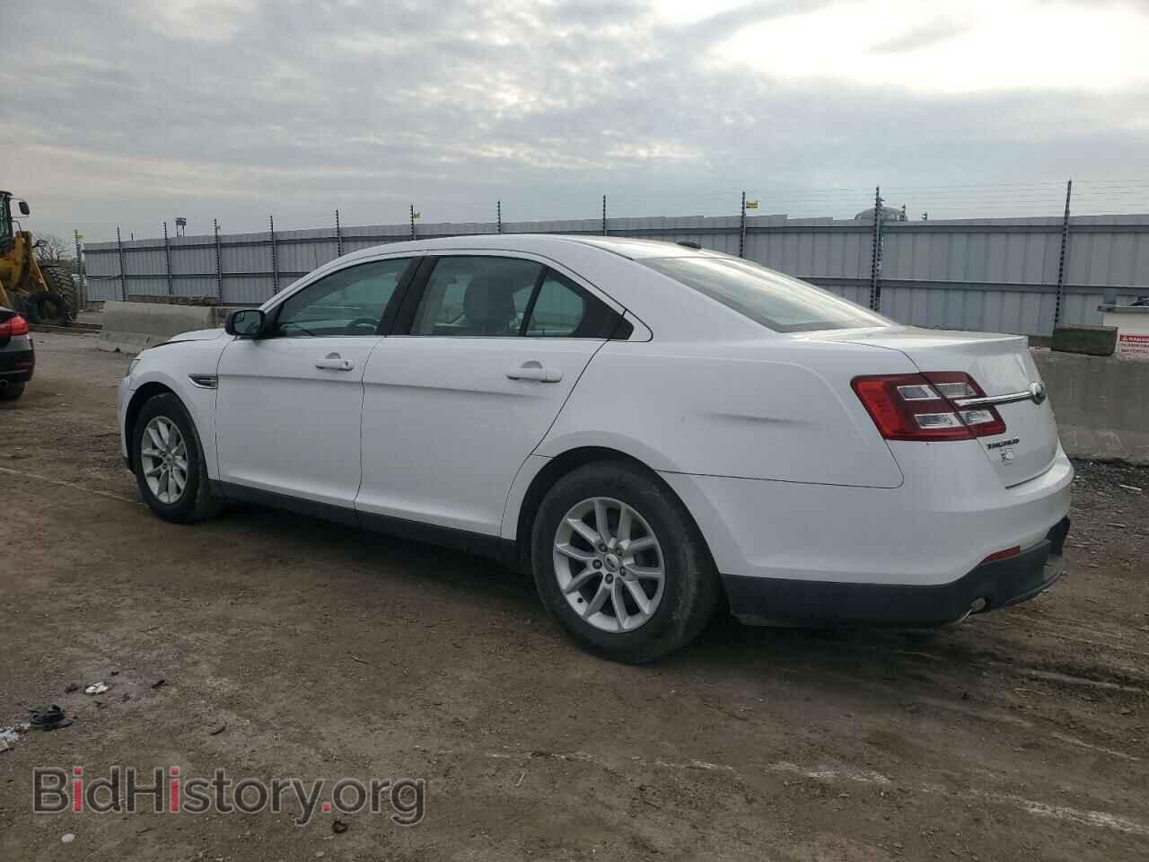 2013 FORD TAURUS - VIN: 1FAHP2D82DG112862 - Фото 2
