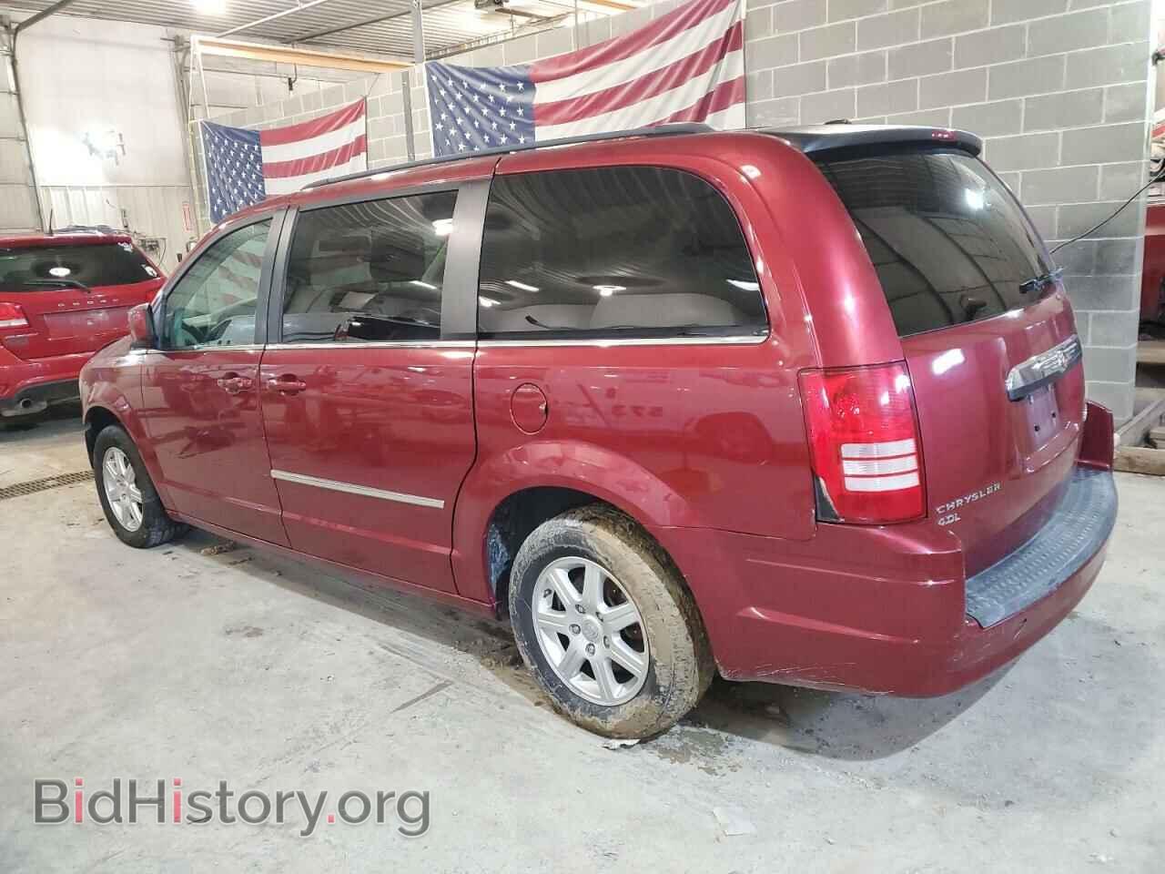 2010 CHRYSLER MINIVAN - VIN: 2A4RR8DX3AR427547 - Фото 2