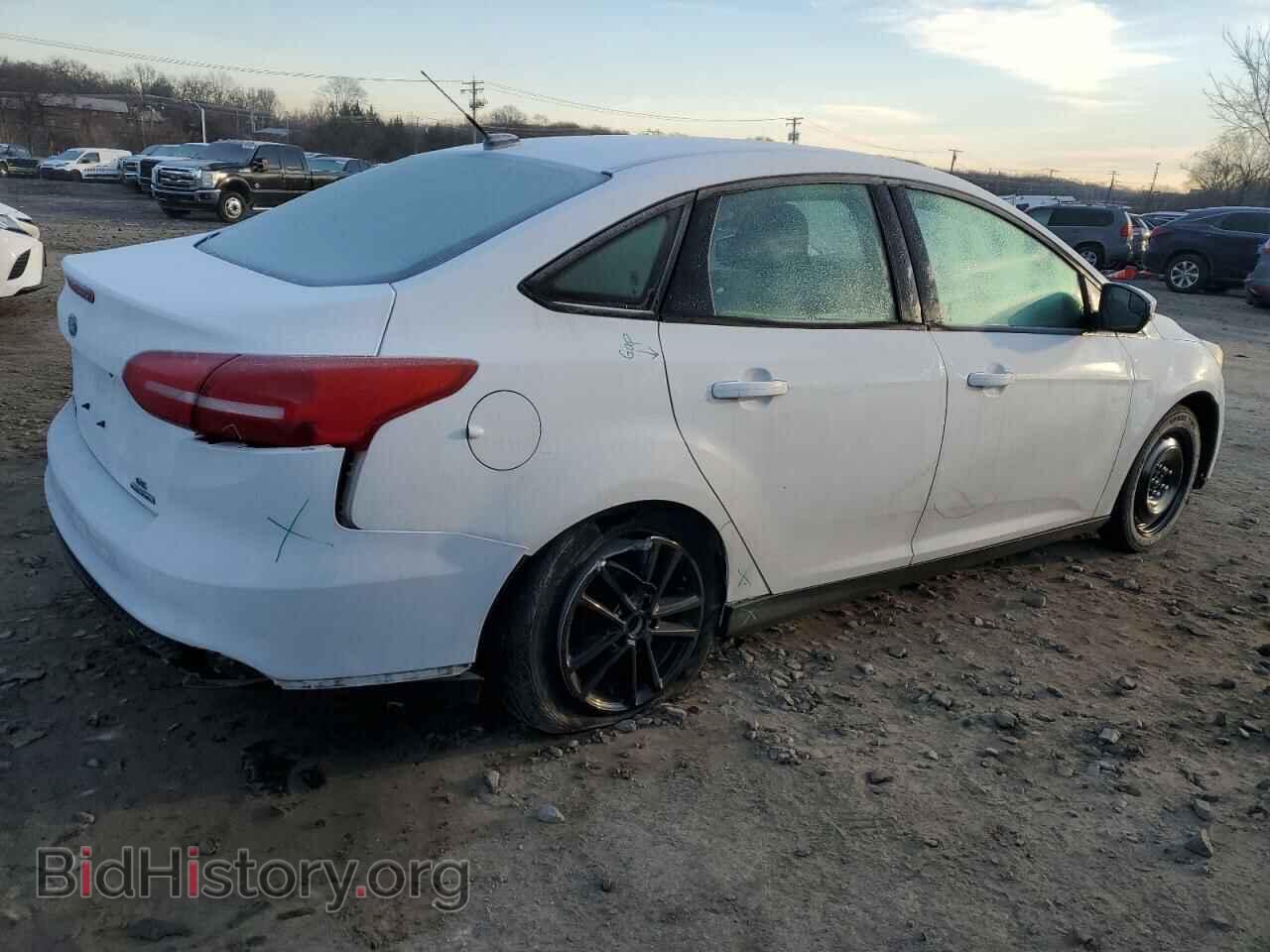 2016 FORD FOCUS - VIN: 1FADP3F28GL365855 - Фото 3
