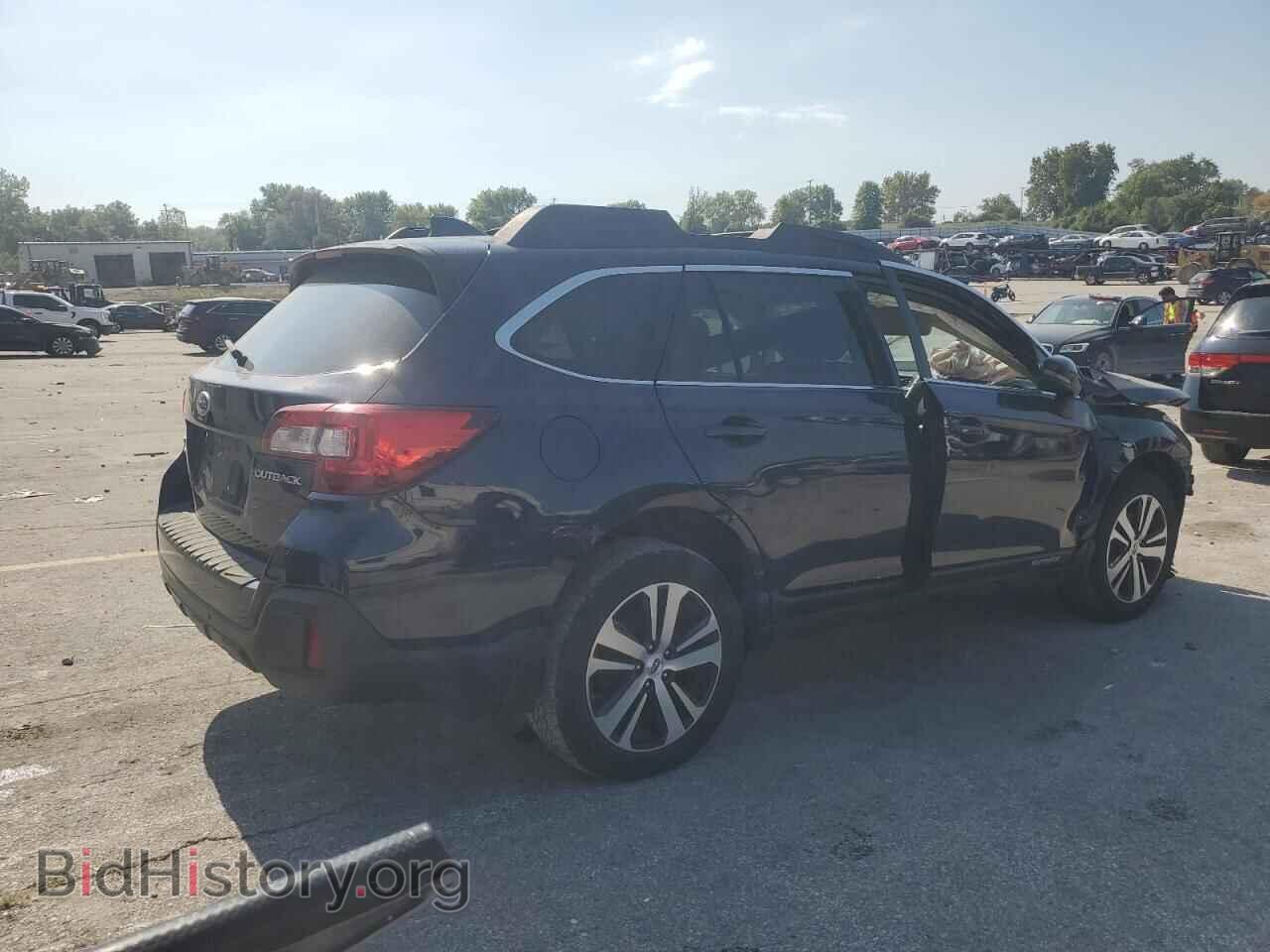 2018 SUBARU OUTBACK - VIN: 4S4BSANC2J3287445 - Фото 3