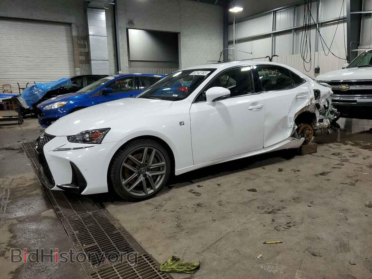 Фотография JTHGZ1E22L5017439 - LEXUS IS 2020