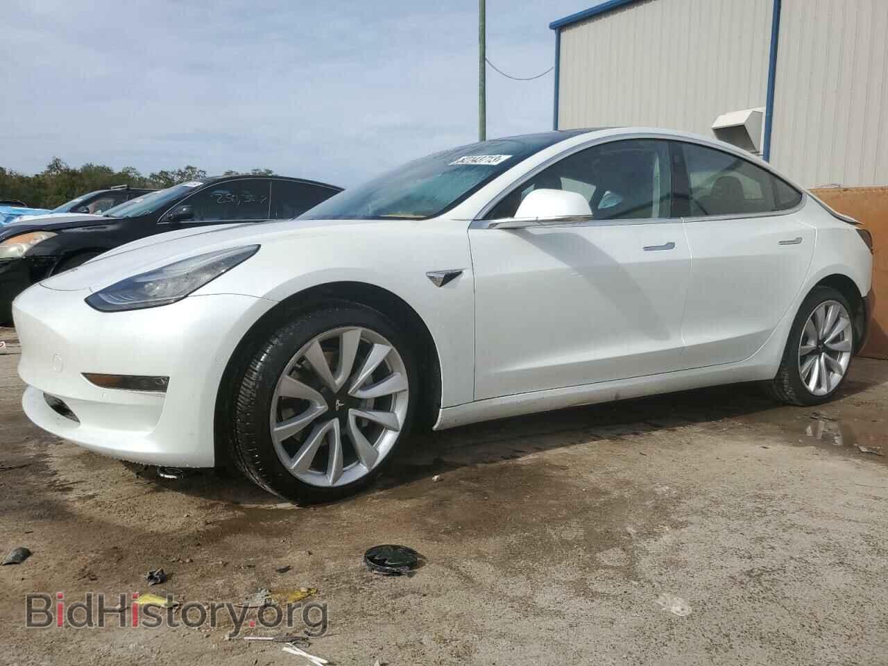 Фотография 5YJ3E1EA0JF164745 - TESLA MODEL 3 2018