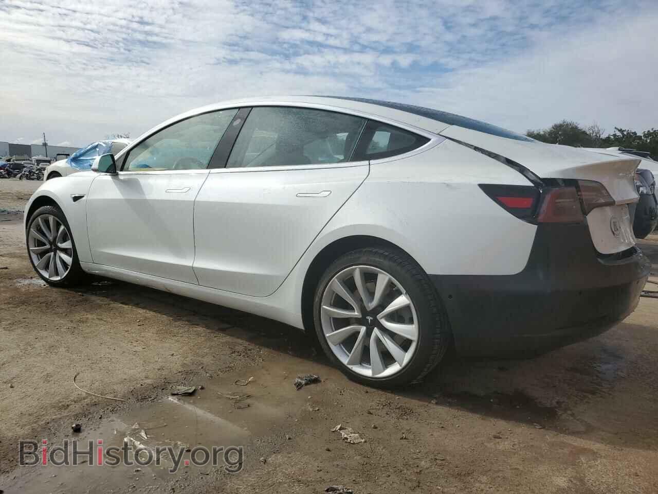 2018 TESLA MODEL 3 - VIN: 5YJ3E1EA0JF164745 - Фото 2