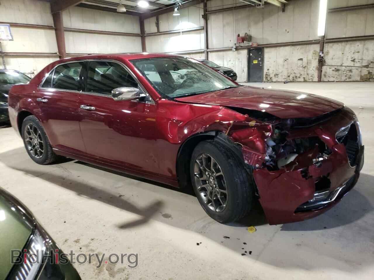 2019 CHRYSLER 300 - VIN: 2C3CCAKG1KH706322 - Фото 4