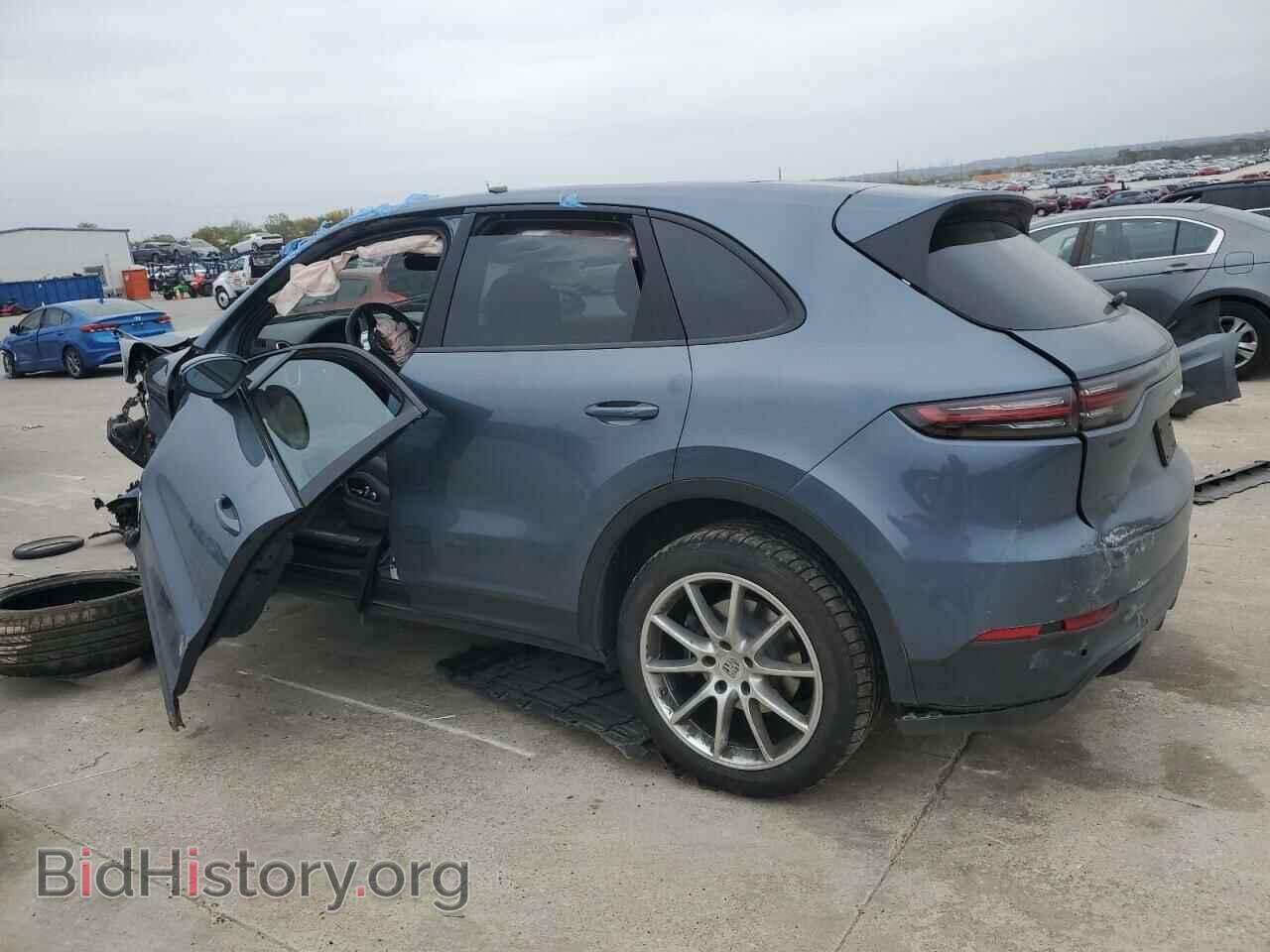2019 PORSCHE CAYENNE - VIN: WP1AA2AY3KDA11313 - Photo 2
