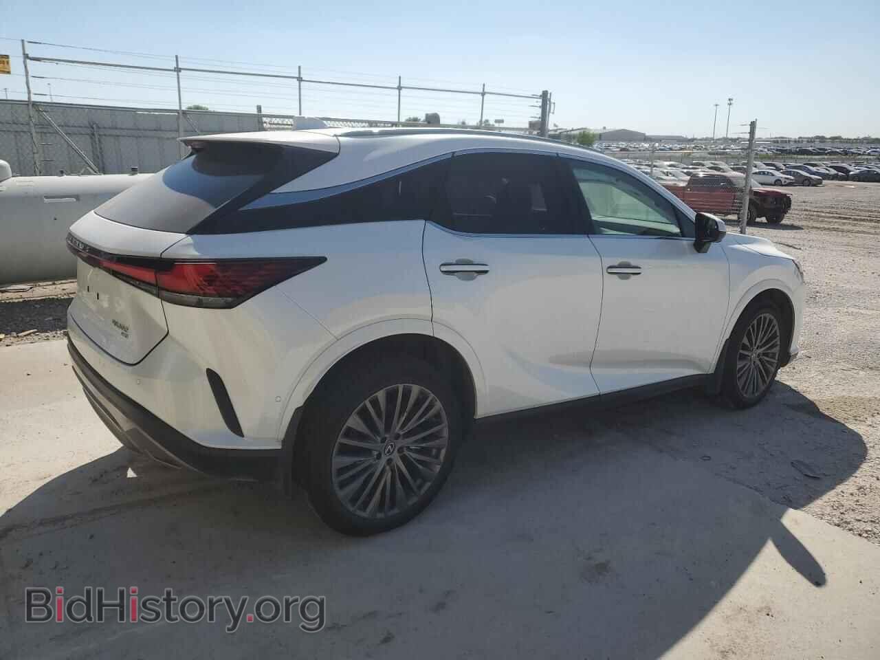 2024 LEXUS RX350 - VIN: 2T2BAMCA2RC063276 - Фото 3
