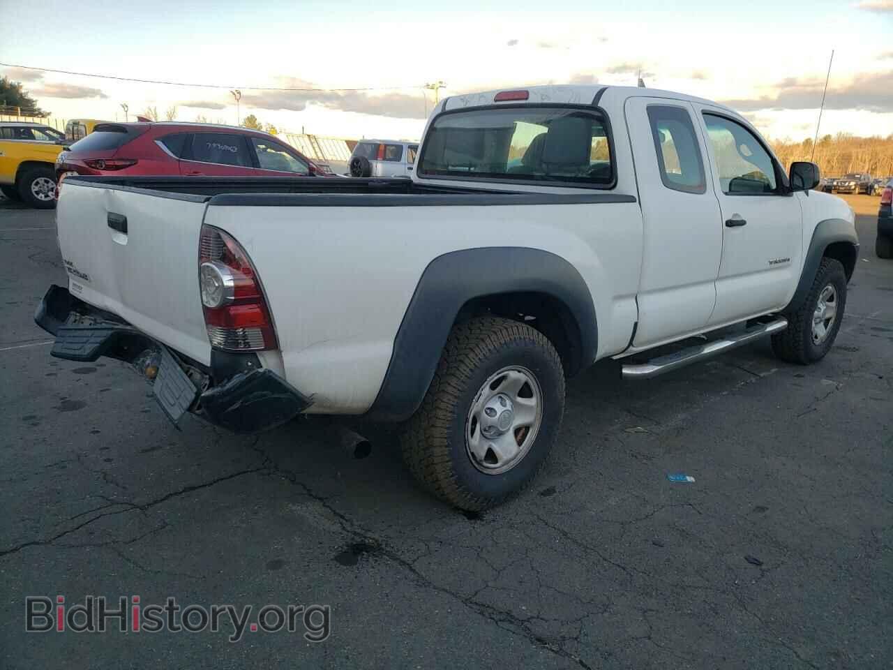 2011 TOYOTA All Models - VIN: 5TFUX4EN6BX005352 - Photo 3
