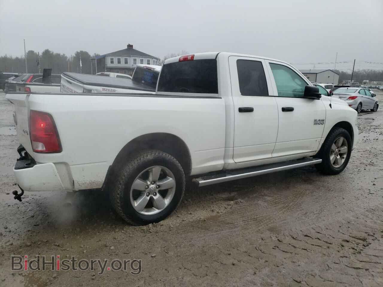 2018 RAM 1500 - VIN: 1C6RR7FG6JS348585 - Фото 3
