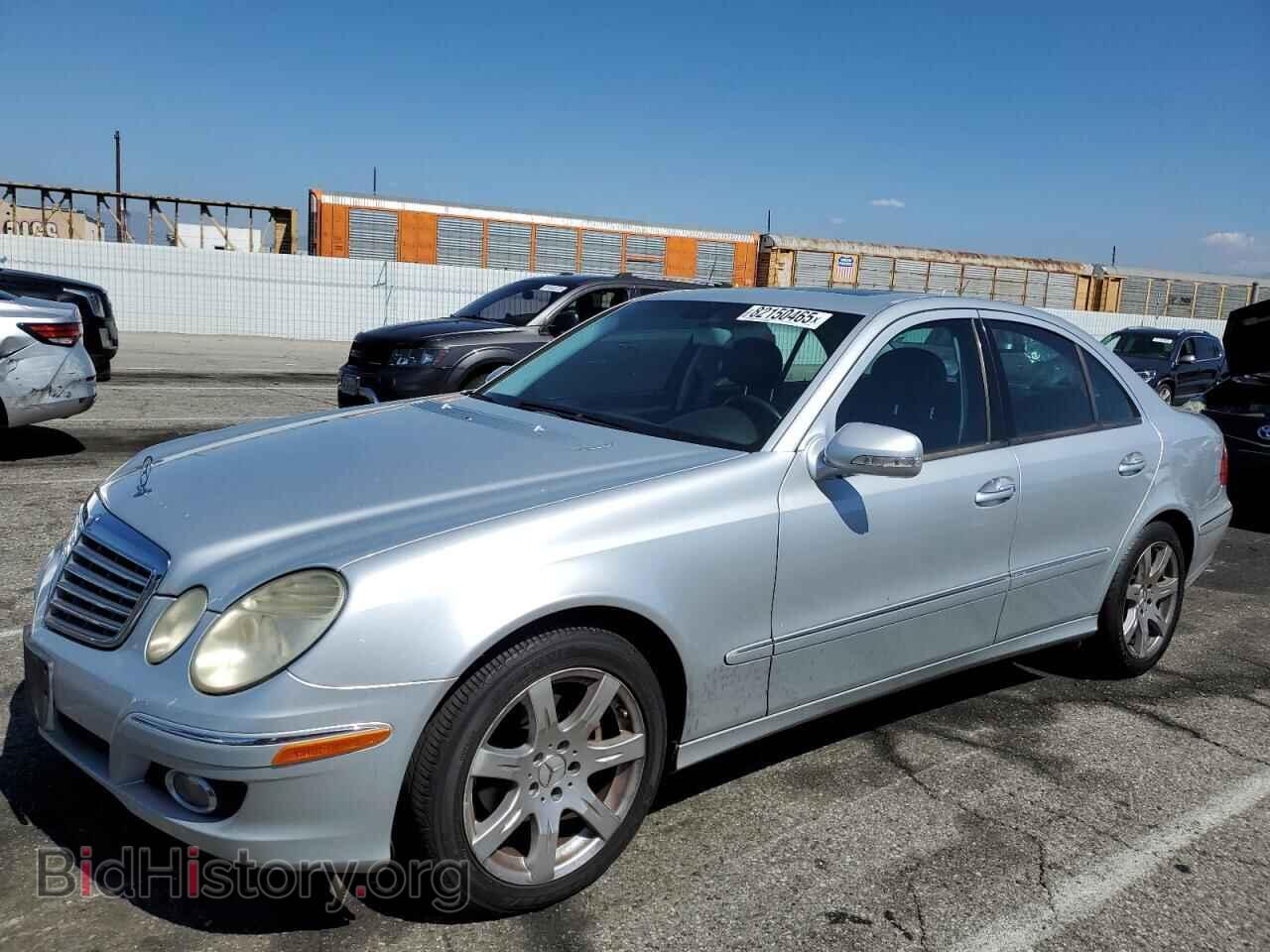 Photo WDBUF56X77B065684 - MERCEDES-BENZ E-CLASS 2007