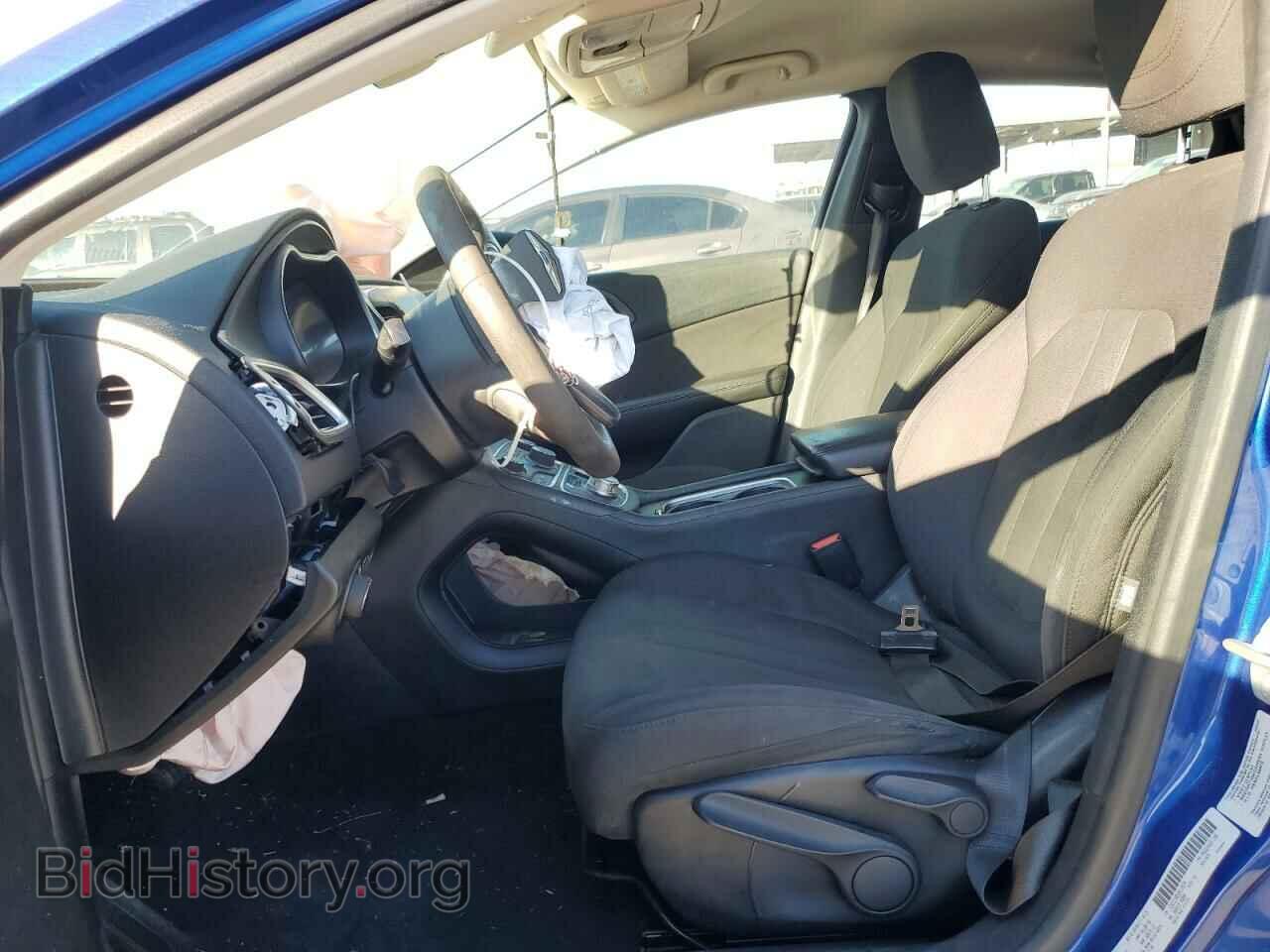 2016 CHRYSLER 200 - VIN: 1C3CCCAB5GN112574 - Фото 7