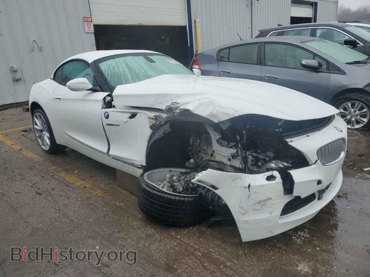 2012 BMW Z4 - VIN: WBALM7C52CE384465 - Фото 4