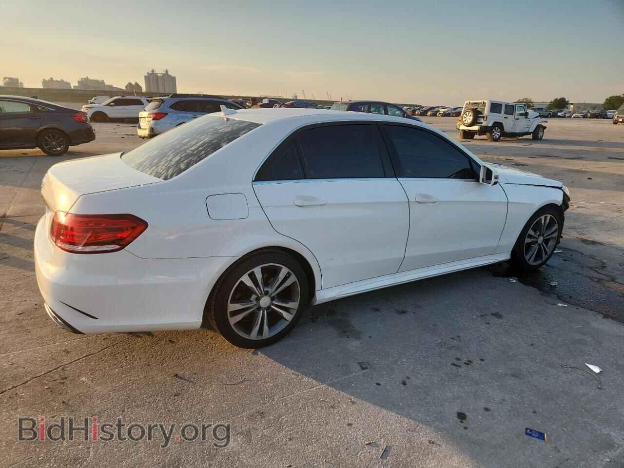 2014 MERCEDES-BENZ E-CLASS - VIN: WDDHF5KB4EB041715 - Фото 3