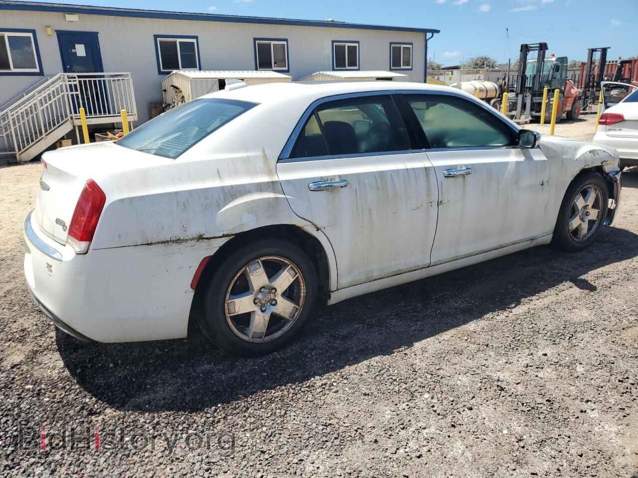 2016 CHRYSLER 300 - VIN: 2C3CCAEG7GH260938 - Фото 3