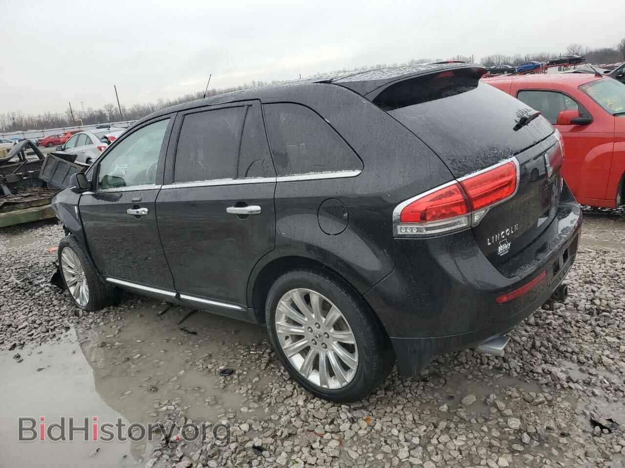 2013 LINCOLN MKX - VIN: 2LMDJ8JK8DBL45911 - Photo 2