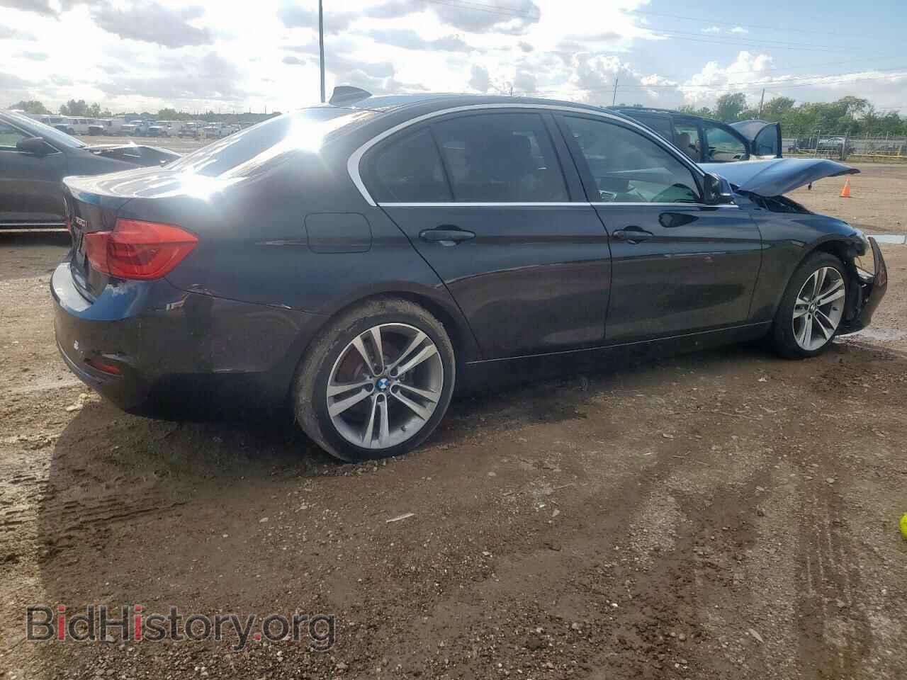 2018 BMW 3 SERIES - VIN: WBA8B9C53JEE81889 - Фото 3
