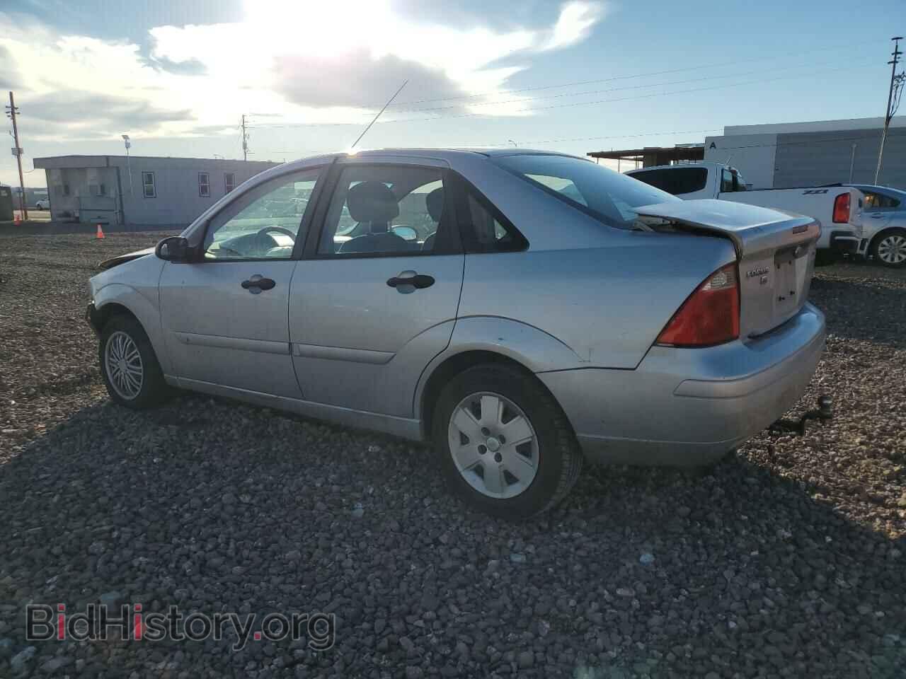 2006 FORD FOCUS - VIN: 1FAFP34N56W118568 - Фото 2