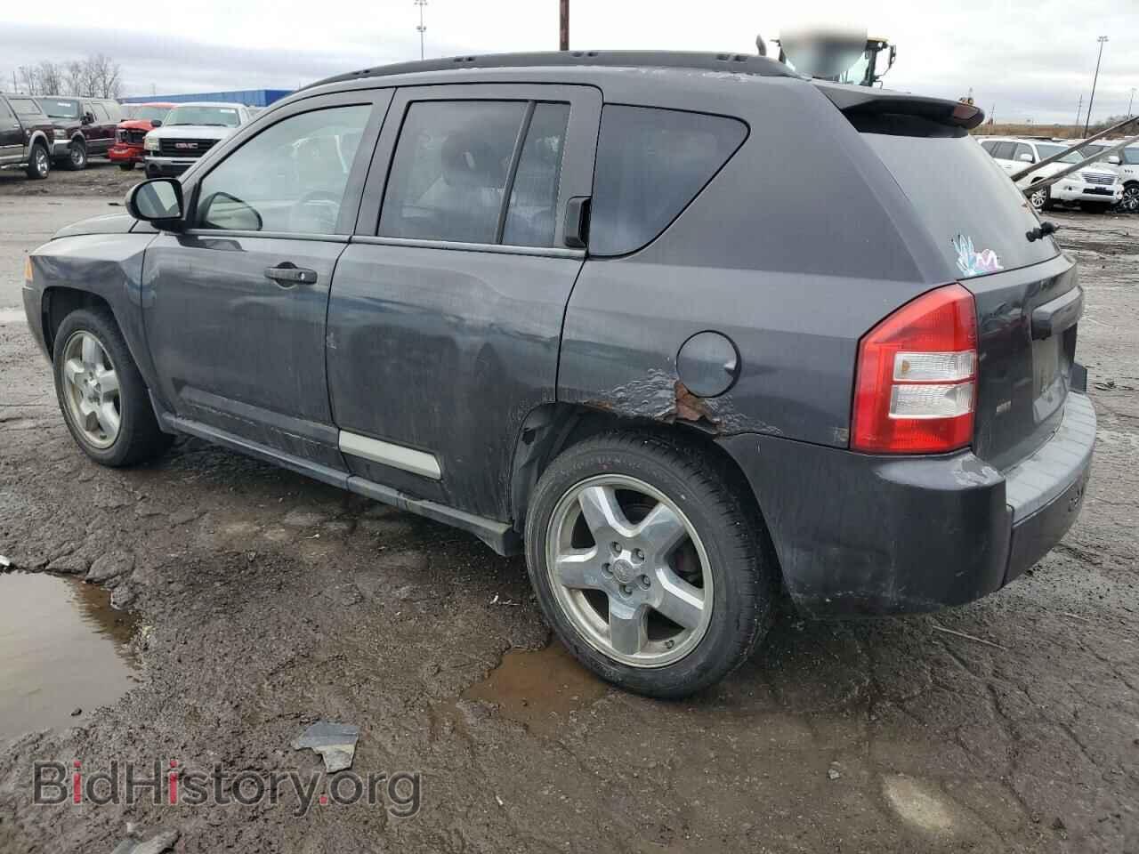 2007 JEEP COMPASS - VIN: 1J8FT57W07D145592 - Фото 2