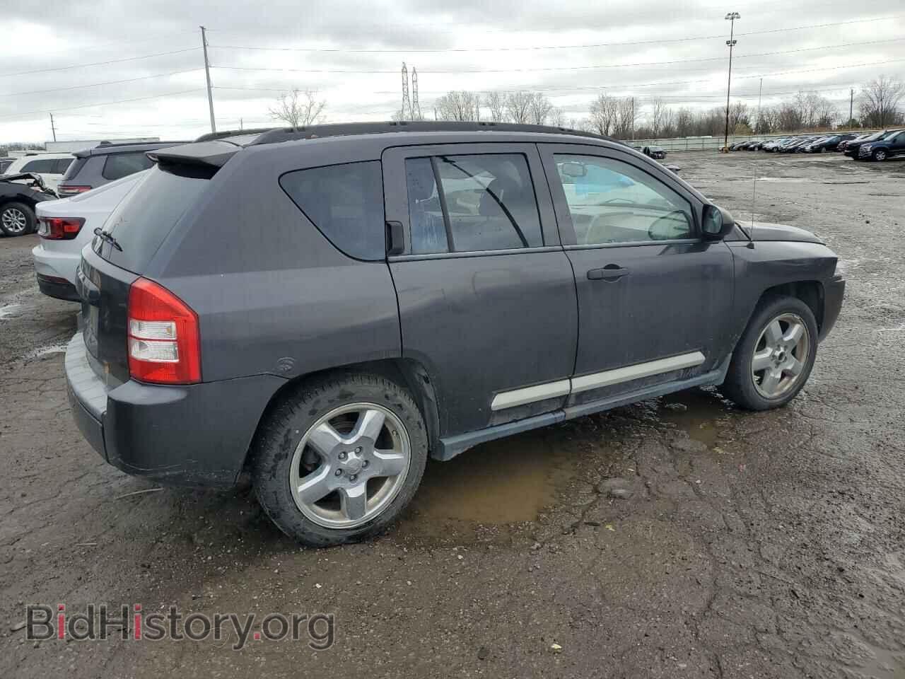 2007 JEEP COMPASS - VIN: 1J8FT57W07D145592 - Фото 3