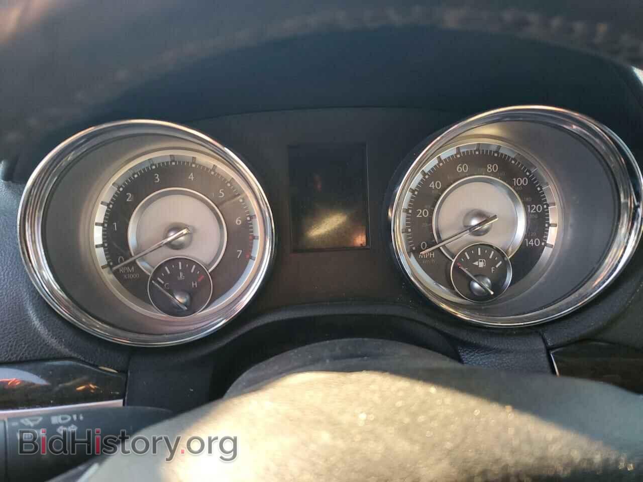 2014 CHRYSLER 300 - VIN: 2C3CCAAG2EH343230 - Фото 9