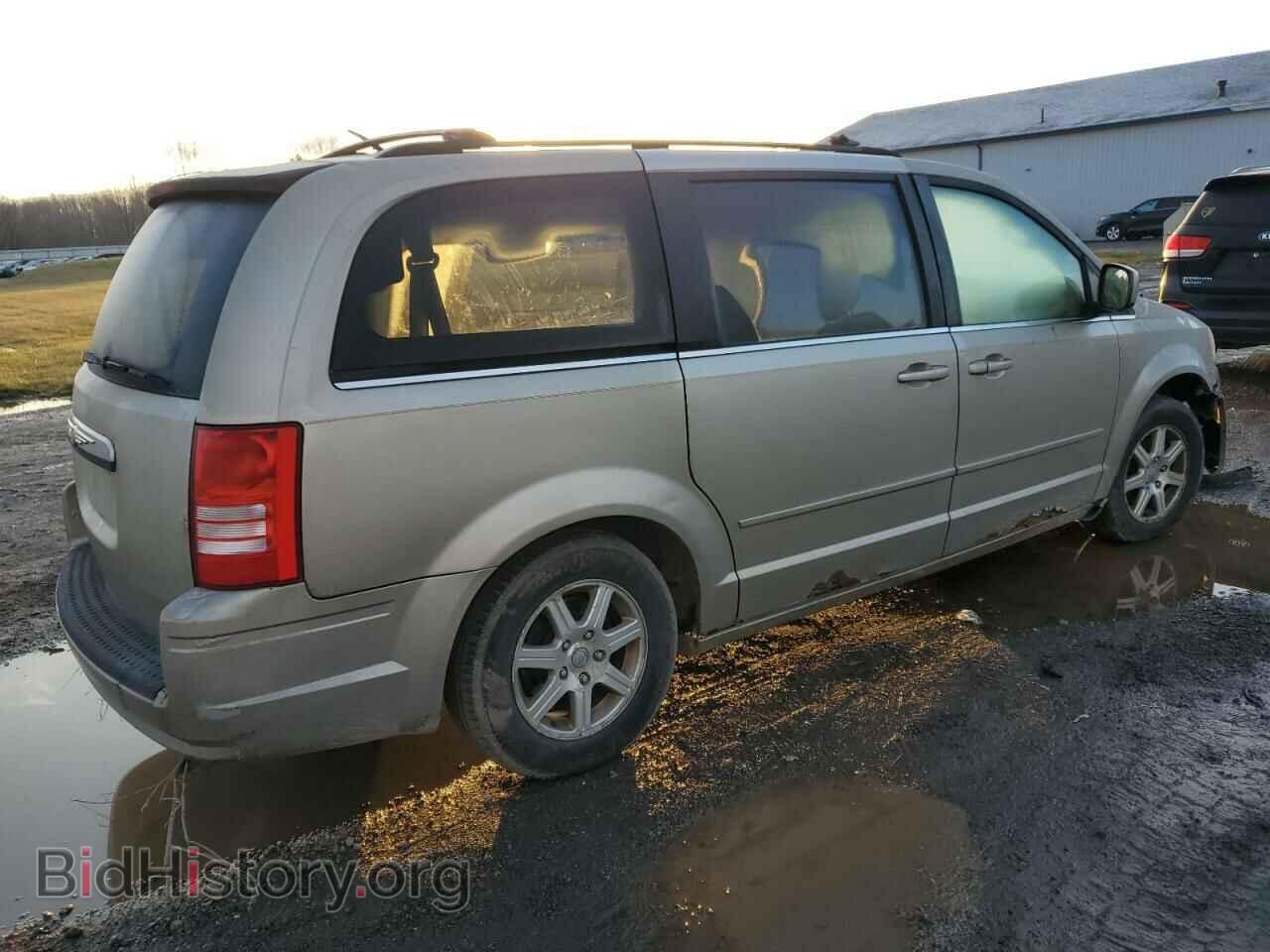 2008 CHRYSLER MINIVAN - VIN: 2A8HR54P78R611277 - Фото 3