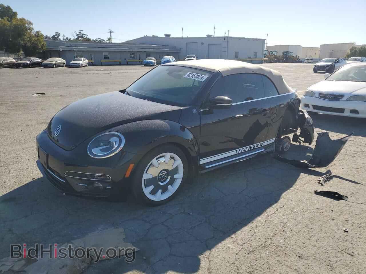 Фотография 3VW5DAAT6KM501111 - VOLKSWAGEN BEETLE 2019