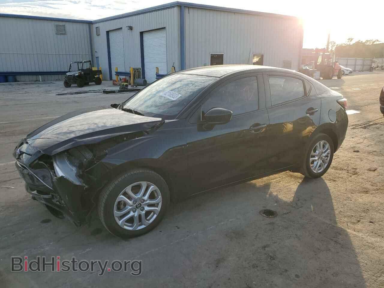 Photo 3MYDLBYV0HY190146 - TOYOTA YARIS 2017