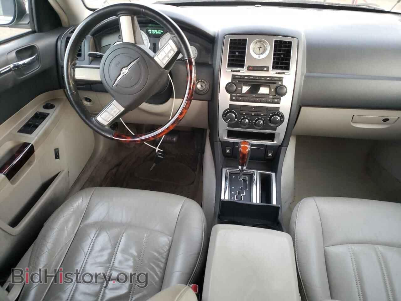 2005 CHRYSLER 300 - VIN: 2C3JA63H45H110255 - Фото 8