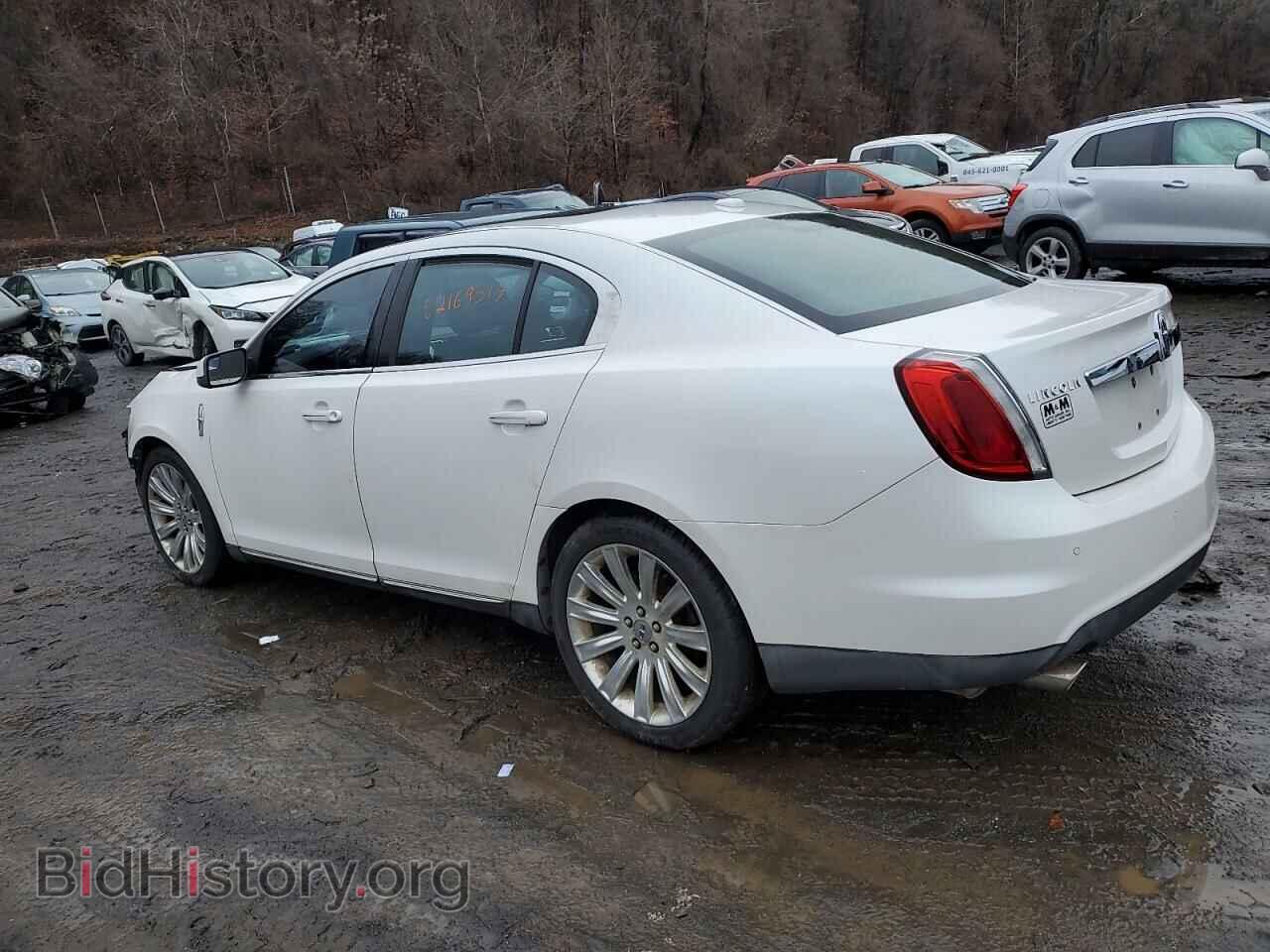 2010 LINCOLN MKS - VIN: 1LNHL9FT5AG607984 - Фото 2