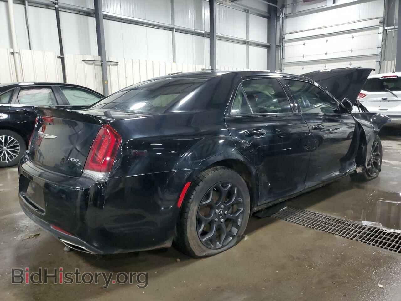 2019 CHRYSLER 300 - VIN: 2C3CCAGG6KH524141 - Фото 3
