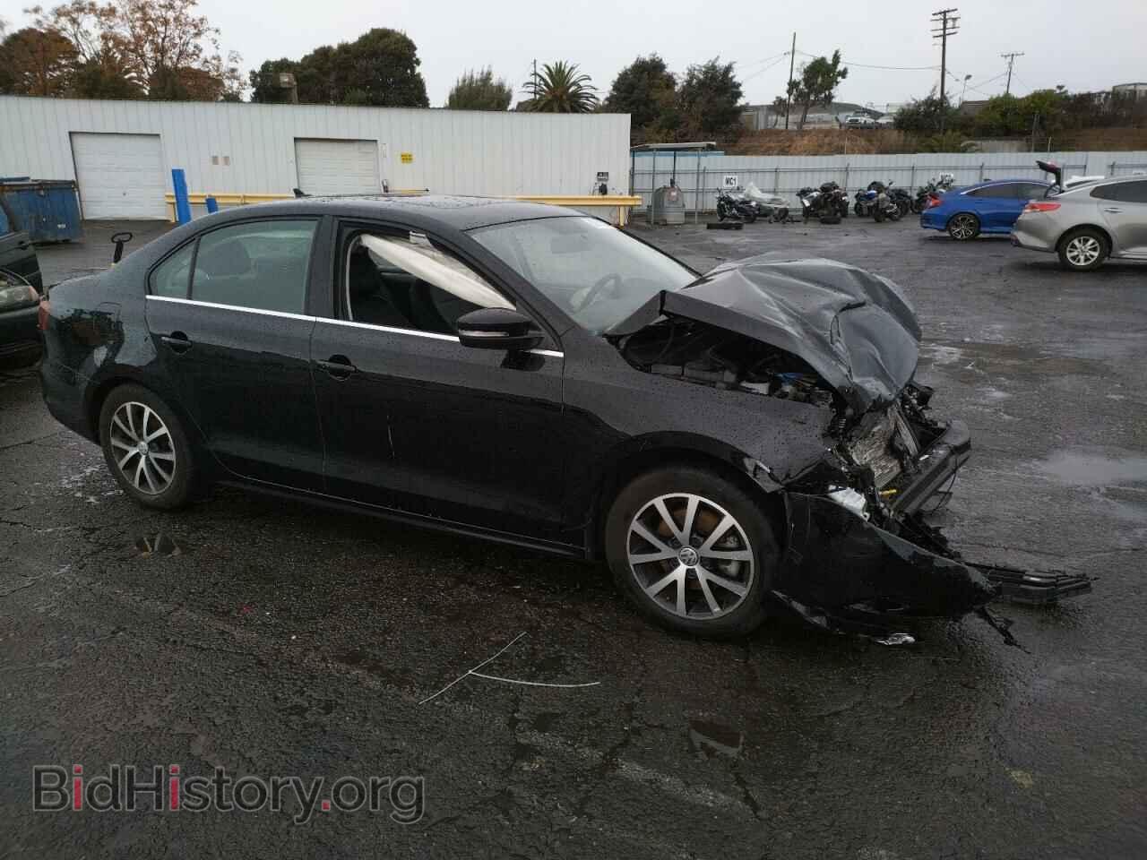2017 VOLKSWAGEN JETTA - VIN: 3VWDB7AJ3HM402029 - Фото 4