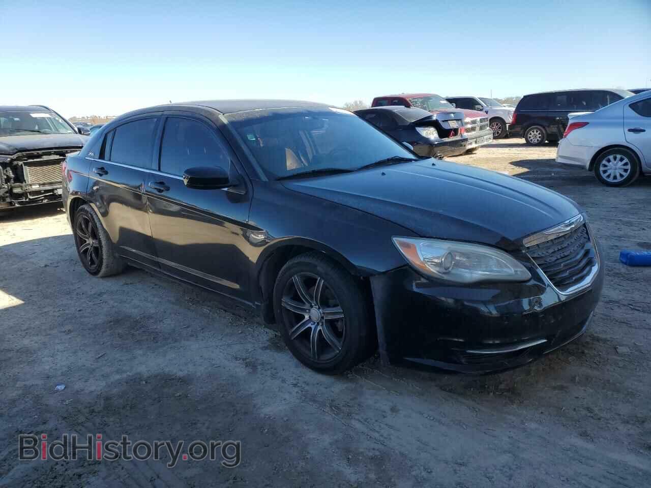2013 CHRYSLER 200 - VIN: 1C3CCBCG6DN524503 - Фото 4