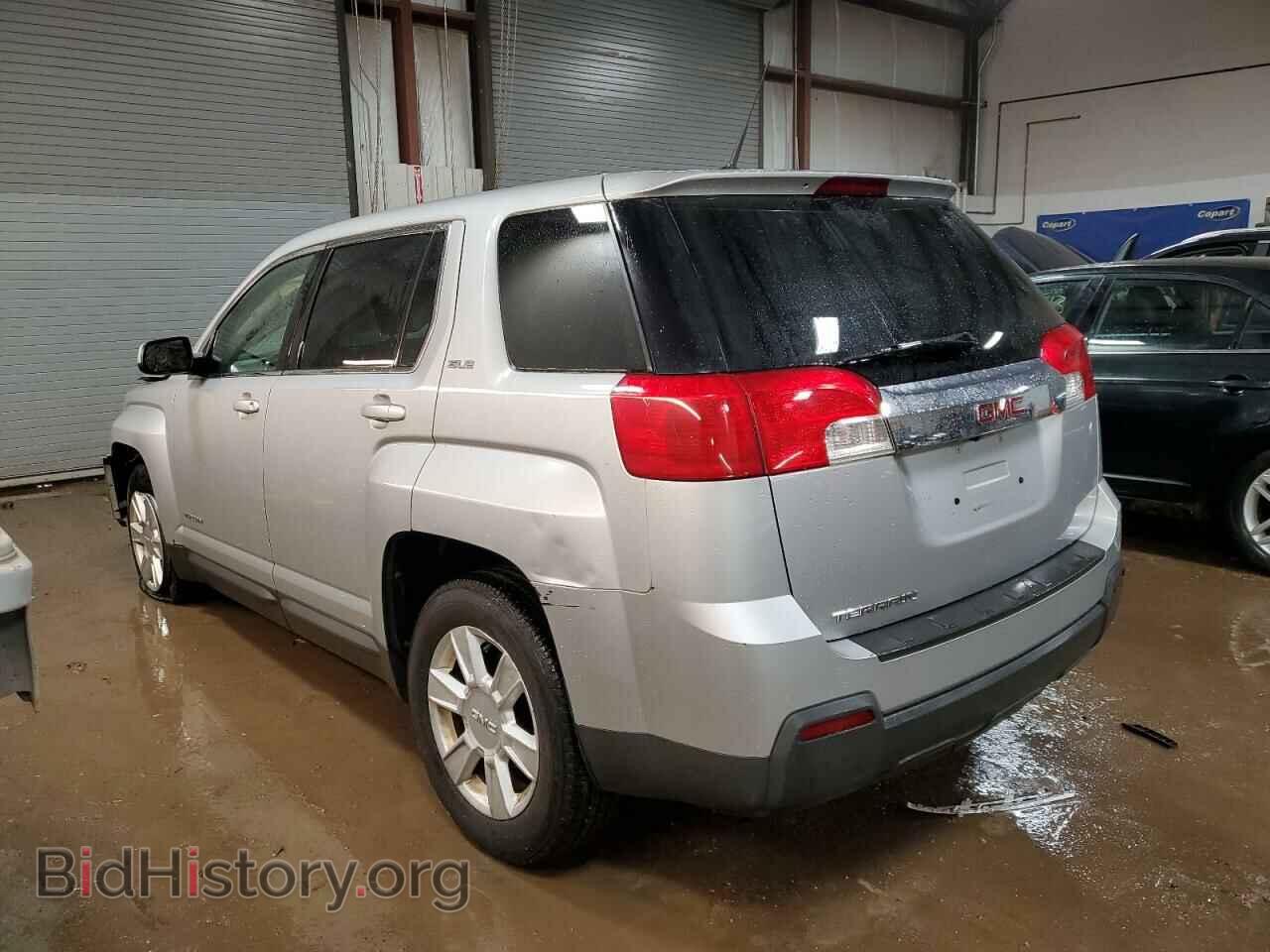 2011 GMC TERRAIN - VIN: 2CTALMEC5B6263475 - Photo 2