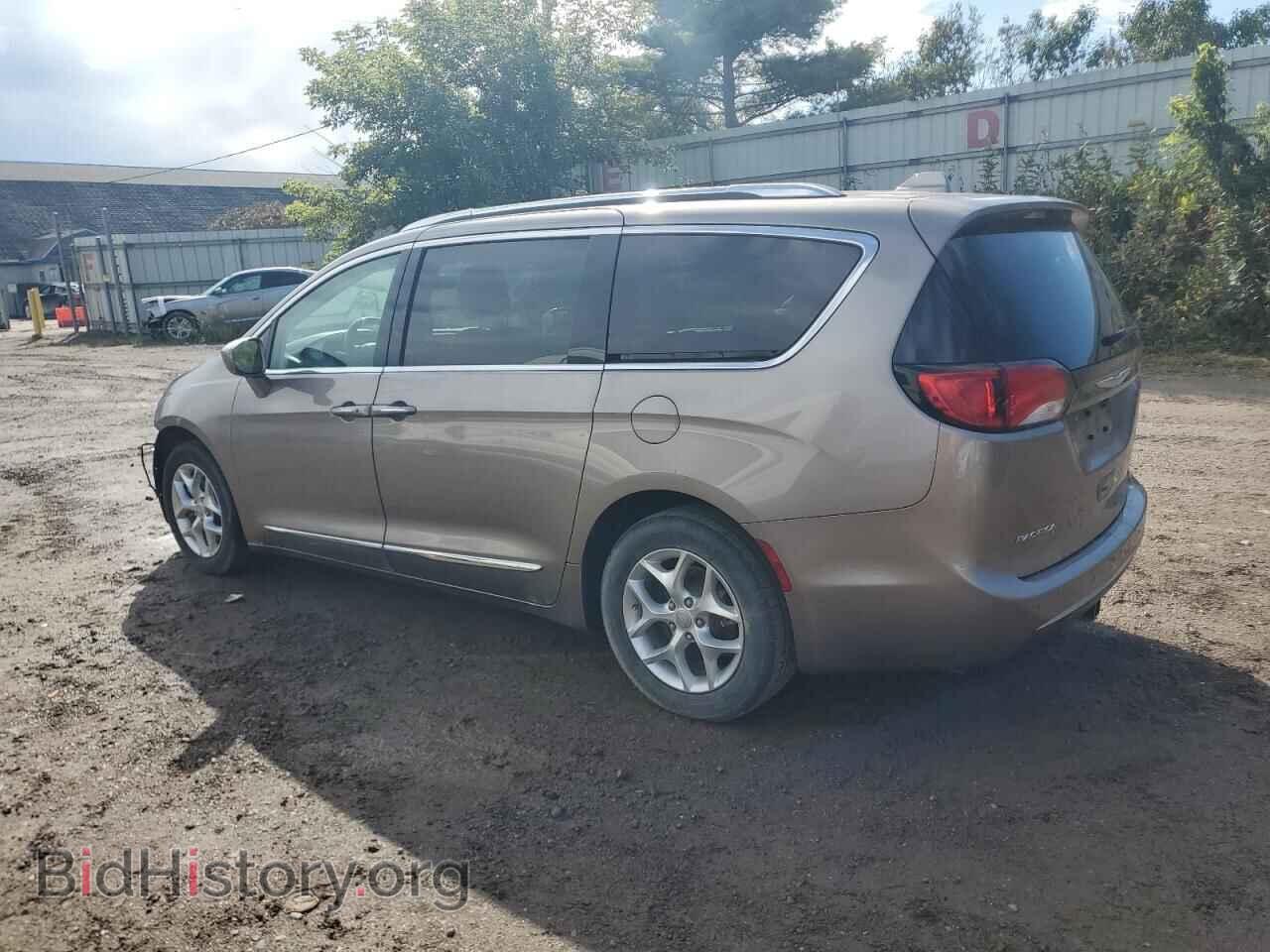 2017 CHRYSLER PACIFICA - VIN: 2C4RC1EG5HR763949 - Фото 2