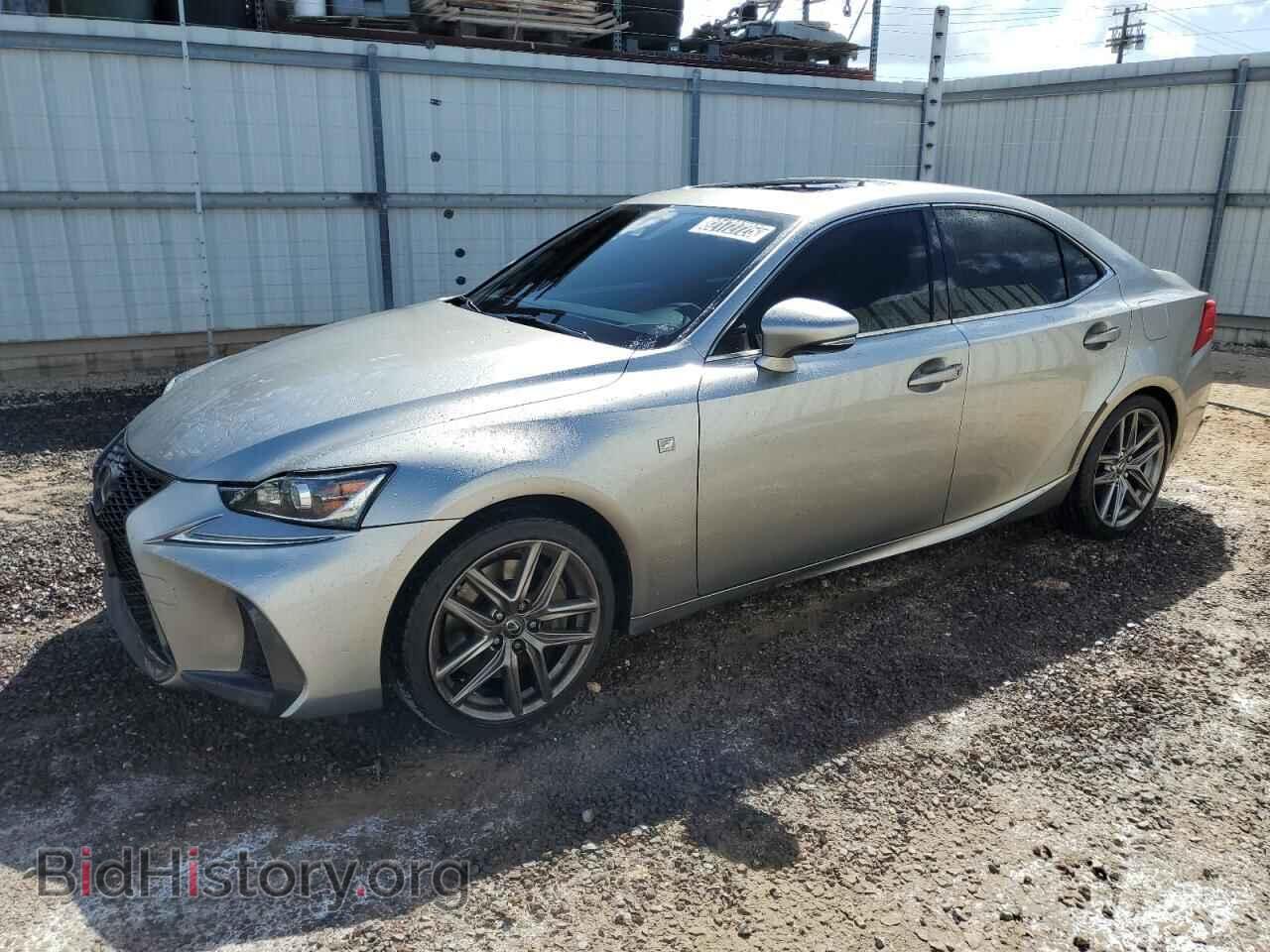 Photo JTHBA1D23H5040190 - LEXUS IS 2017