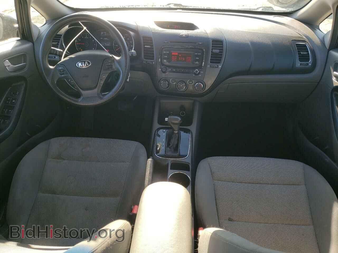 2017 KIA FORTE - VIN: 3KPFK4A78HE093103 - Фото 8