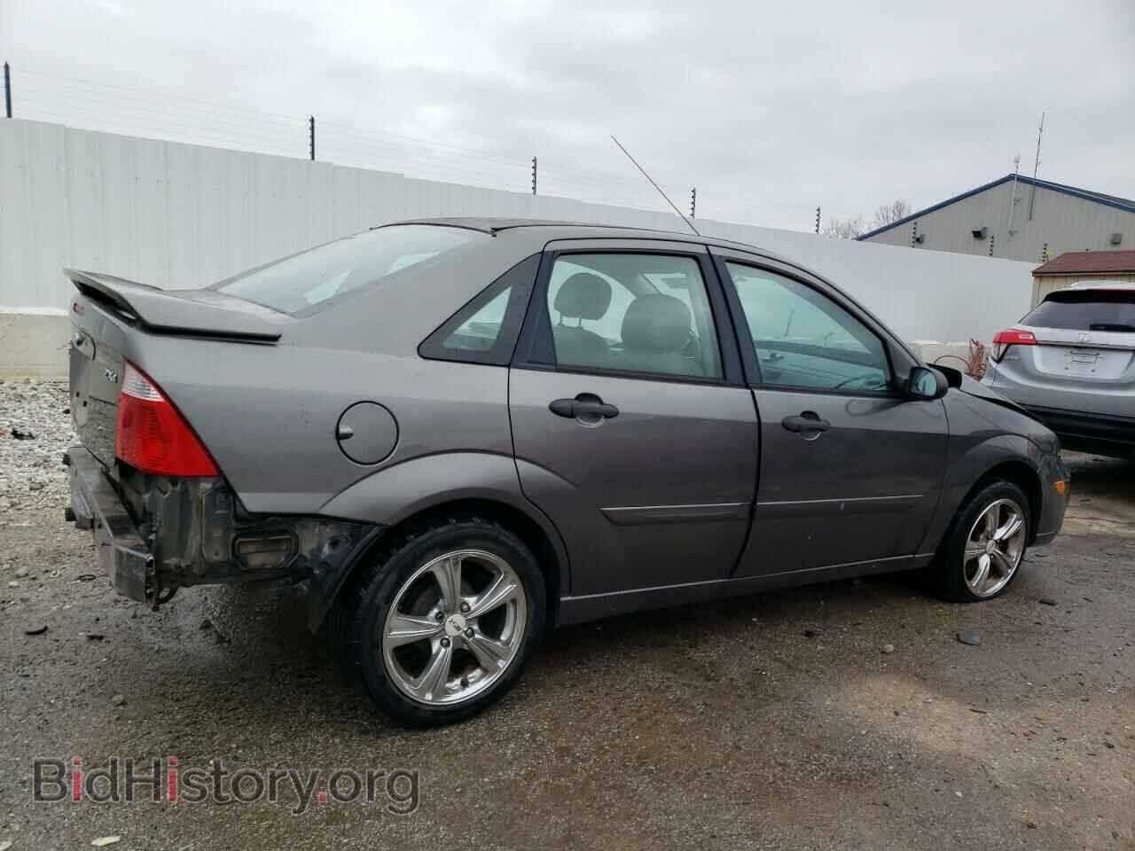 2006 FORD FOCUS - VIN: 1FAFP34N16W219610 - Фото 3