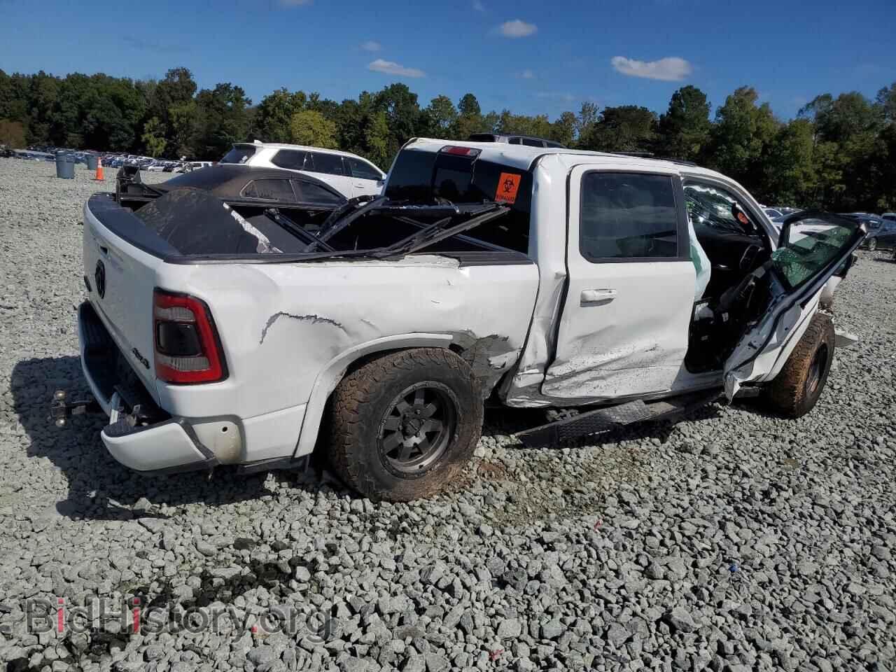 2020 RAM 1500 - VIN: 1C6SRFJT6LN324384 - Фото 3