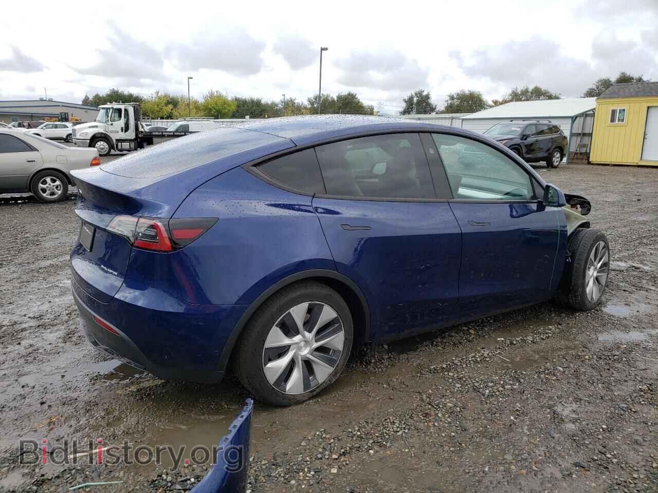 2023 TESLA MODEL Y - VIN: 7SAYGDEE8PF881460 - Фото 3