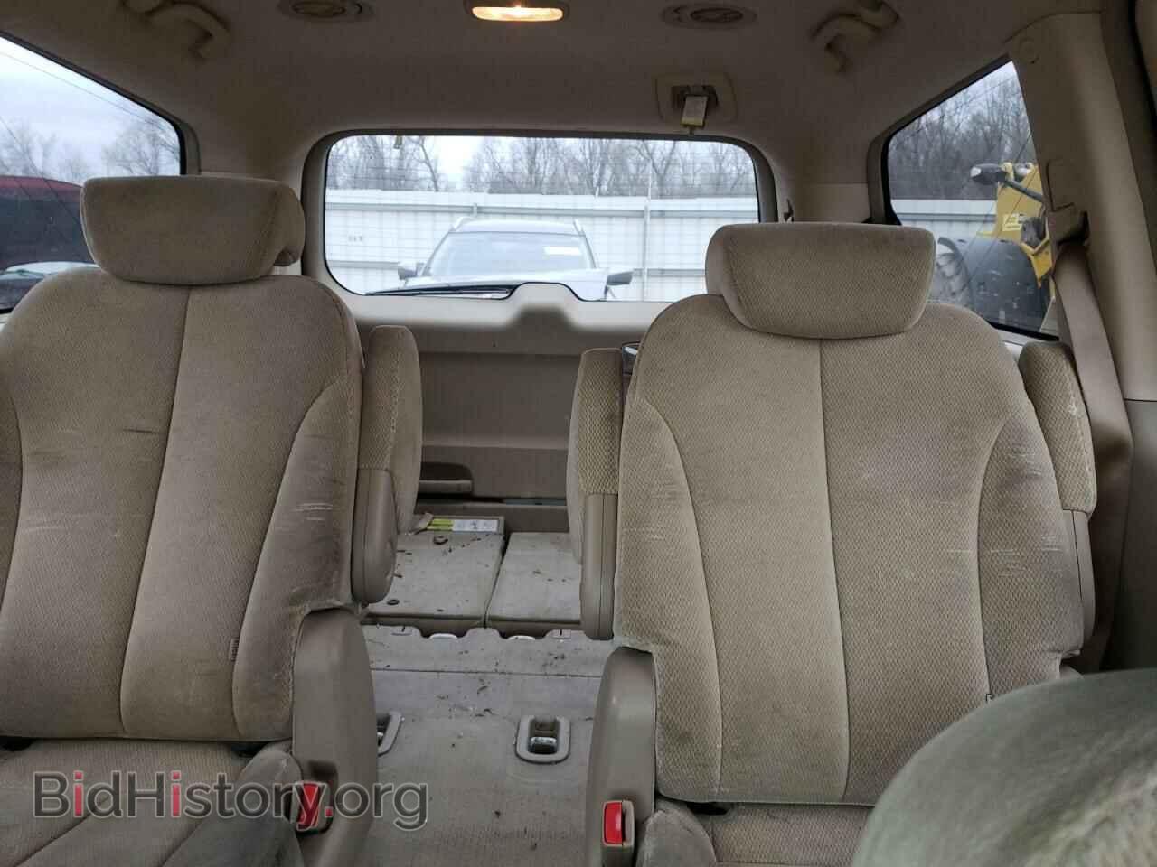 2007 KIA All Models - VIN: KNDMB233976182849 - Фото 10