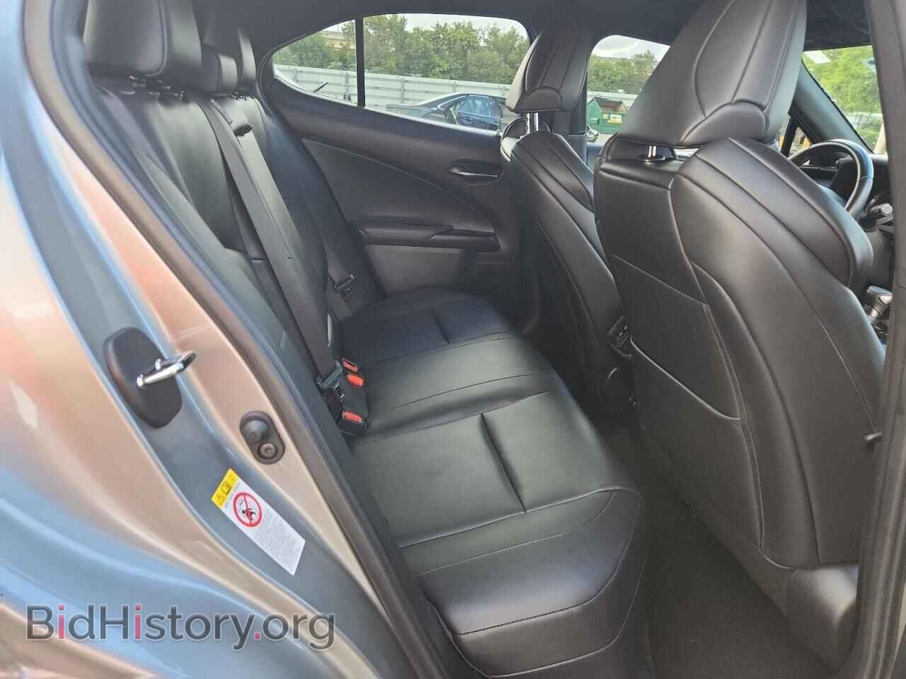 2019 LEXUS UX 200 - VIN: JTHY3JBH3K2006397 - Фото 10