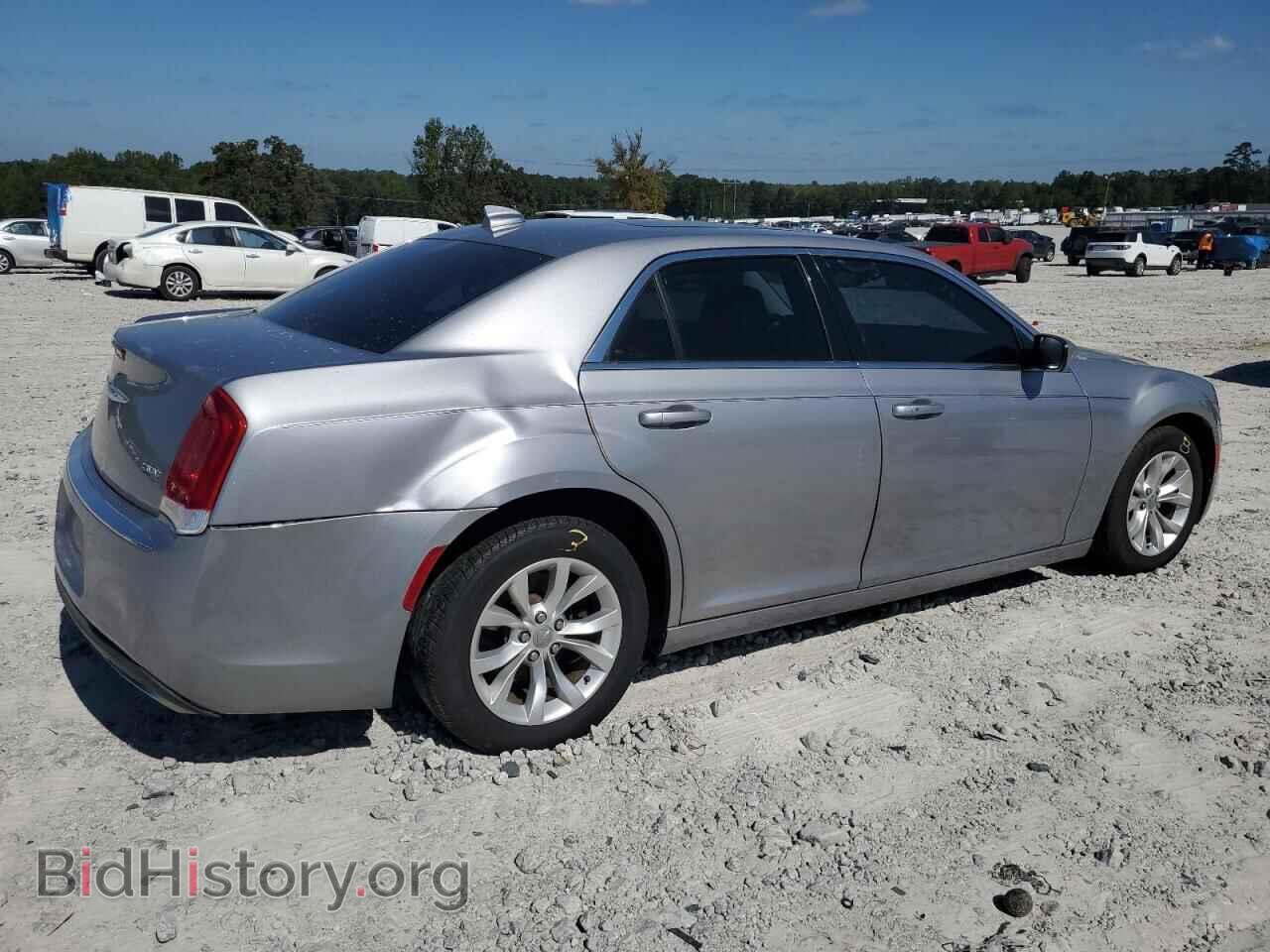 2016 CHRYSLER 300 - VIN: 2C3CCAAG7GH212491 - Фото 3